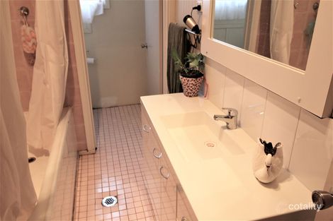 Property photo of 235 Wakaden Street Griffith NSW 2680