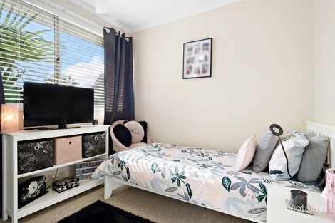 Property photo of 84 Racecourse Road South Penrith NSW 2750