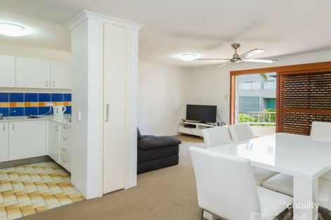 Property photo of 22/1899-1901 Gold Coast Highway Burleigh Heads QLD 4220