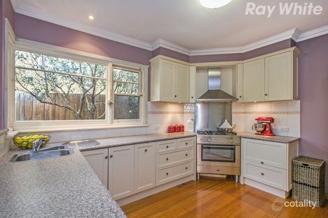 Property photo of 19 Thoona Grove Greensborough VIC 3088