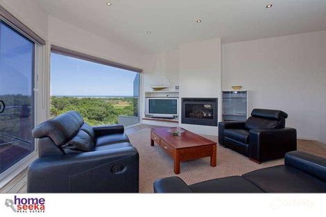 Property photo of 13 Barbro Terrace Warrnambool VIC 3280