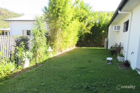 Property photo of 41 Minaret Way Mount Louisa QLD 4814