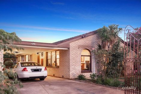Property photo of 30 Oriel Road Ivanhoe VIC 3079