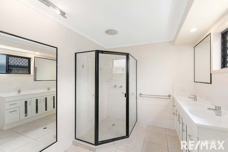 Property photo of 32 Conondale Court Torquay QLD 4655