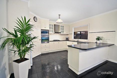 Property photo of 18 Adrienne Close Keilor Park VIC 3042