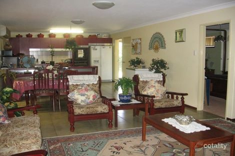 Property photo of 23 Weir Crescent Beckenham WA 6107