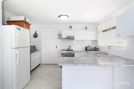 Property photo of 5 Flamingo Grove Plumpton NSW 2761