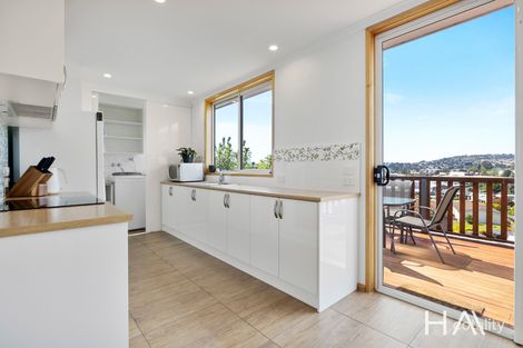 Property photo of 3 Storey Place Glenorchy TAS 7010