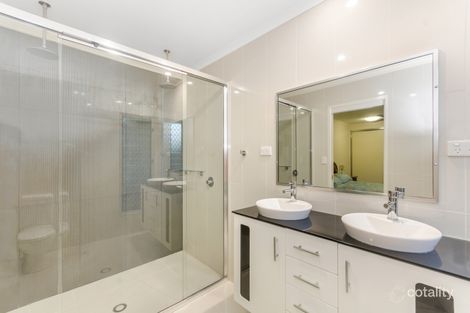 Property photo of 31 Garden Grove Crescent Kirwan QLD 4817