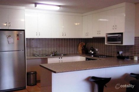 Property photo of 2/21 Armrick Avenue Broadbeach QLD 4218