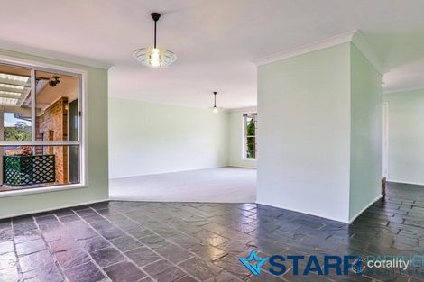 Property photo of 4 Dawkins Place Ambarvale NSW 2560