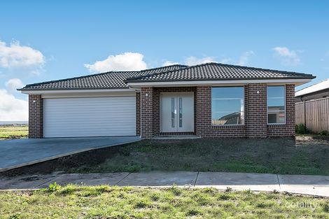 8 Dion Pl, Harkness, VIC 3337