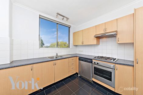 4/14 Bortfield Dr, Chiswick, NSW 2046