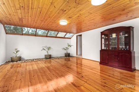 Property photo of 11 Marion Way Eltham VIC 3095