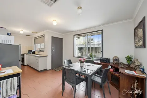 Property photo of 30 Derwent Drive Long Gully VIC 3550