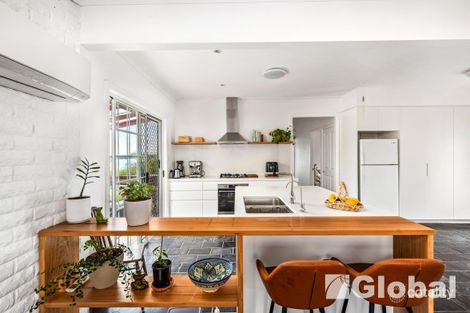 Property photo of 23 Sealand Road Fishing Point NSW 2283