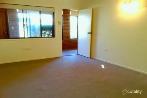 Property photo of 1/58 Emsworth Street Wynnum QLD 4178