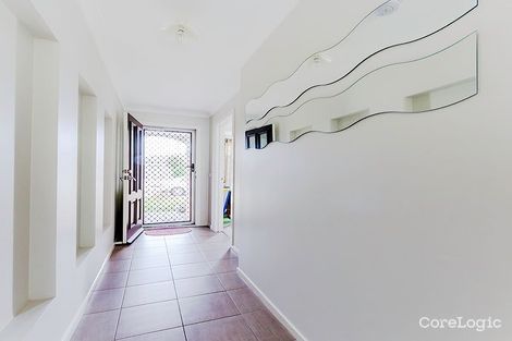 Property photo of 26 Andie Way Tarneit VIC 3029