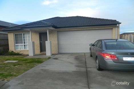 Property photo of 22/3 Manor View Pakenham VIC 3810