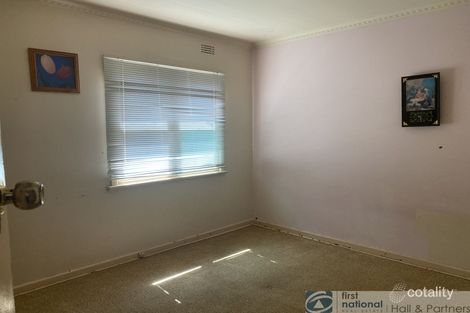 Property photo of 82 Royal Avenue Springvale VIC 3171
