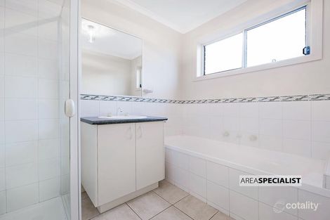Property photo of 42 Dartmoor Drive Cranbourne East VIC 3977