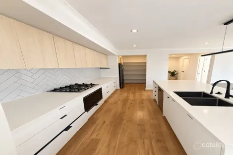 36 Dreamer Cct, Mount Duneed, VIC 3217