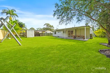 Property photo of 9 Bedford Crescent Eagleby QLD 4207