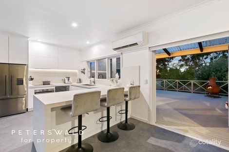Property photo of 20 Taroona Crescent Taroona TAS 7053