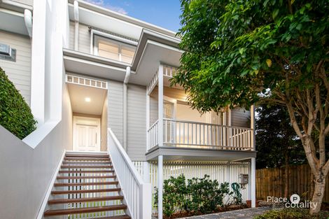 28 Stevens St, Yeronga, QLD 4104