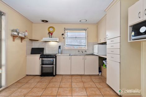 Property photo of 24 Illowa Street Mornington VIC 3931