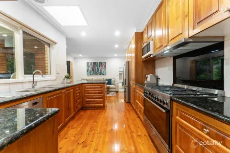 Property photo of 30 Edward Street Upper Ferntree Gully VIC 3156