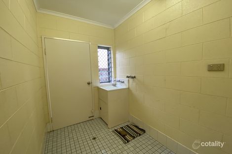 Property photo of 2/6 Deshon Street Whitfield QLD 4870