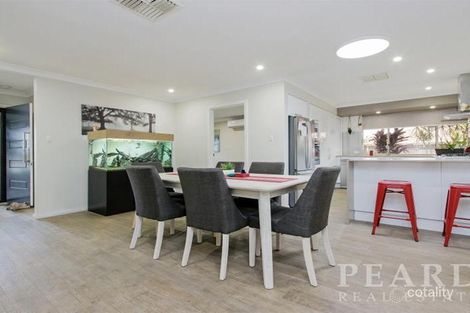 Property photo of 6 Palm Crest Ballajura WA 6066