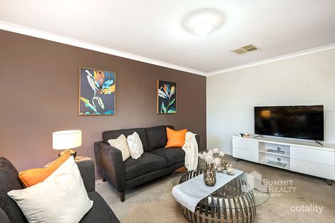 Property photo of 12 Connemara Way Australind WA 6233