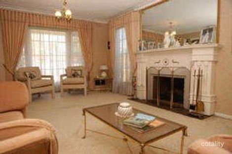 Property photo of 2 Sharrock Drive Dingley Village VIC 3172