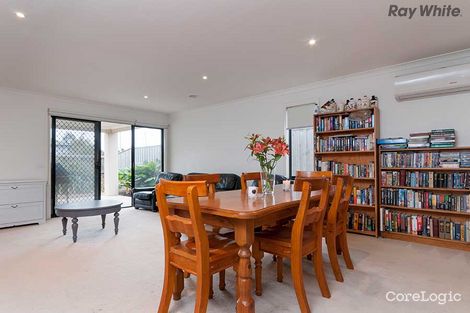 Property photo of 17 Giverny Close Burnside Heights VIC 3023