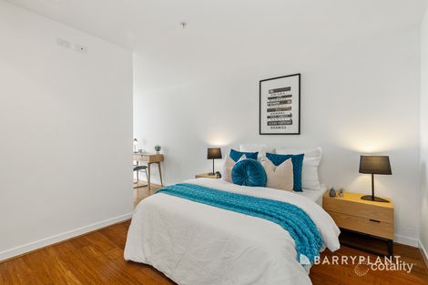 Property photo of 912/673-683 La Trobe Street Docklands VIC 3008