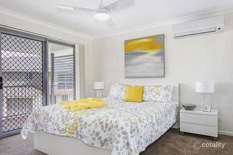 Property photo of 11 Corella Place Runcorn QLD 4113