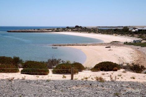 21 Flinders Hwy, Streaky Bay, SA 5680