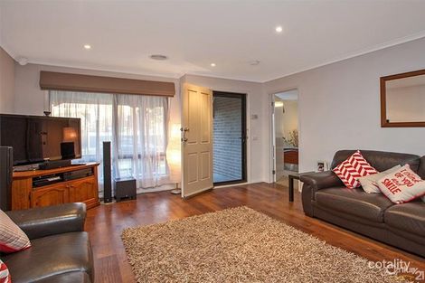 Property photo of 12 The Parkway Pakenham VIC 3810