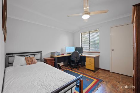 Property photo of 4 Dicken Place Usher WA 6230