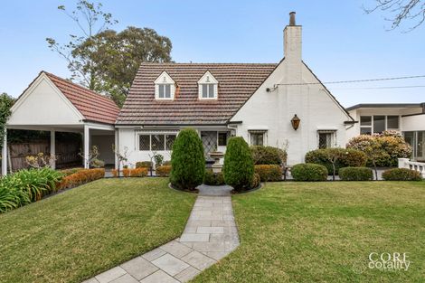 9 Bateman St, Hampton, VIC 3188