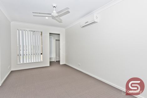 Property photo of 2/59 Reedy Crescent Redbank Plains QLD 4301