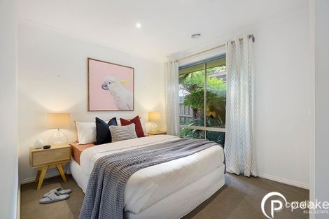 Property photo of 42 Tralee Circuit Narre Warren VIC 3805