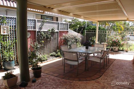 Property photo of 2/12 Rouen Avenue Paradise Point QLD 4216