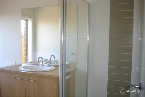 Property photo of 31 Andie Way Tarneit VIC 3029