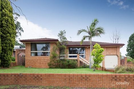 15 Wandarra Cres, Bradbury, NSW 2560