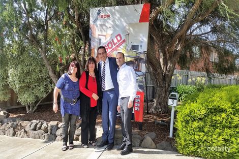 Property photo of 3 Denham Court Westmeadows VIC 3049