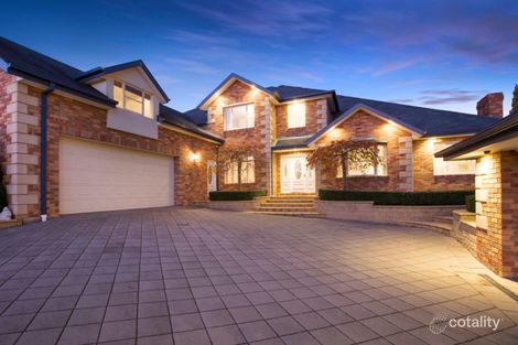 Property photo of 10 Lucas Place Mornington VIC 3931