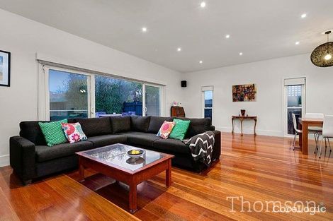 Property photo of 20 Oakleigh Crescent Ormond VIC 3204